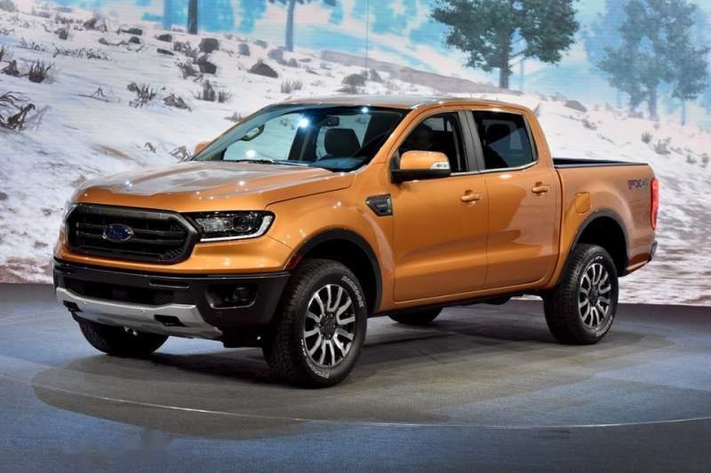 Ford Ranger Raptor màu nâu